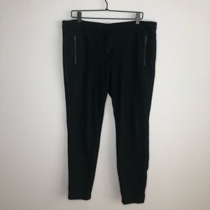 JOE FRESH black women’s leggings.